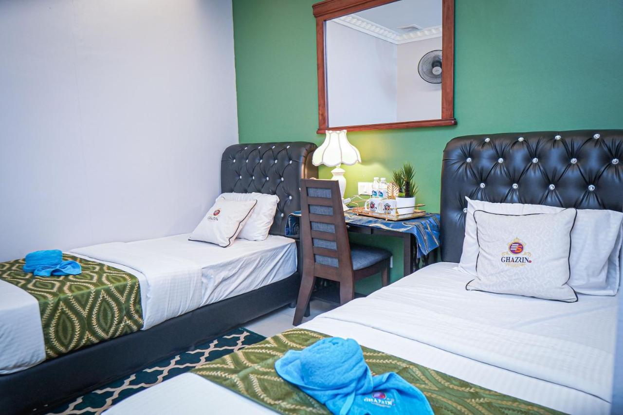 Ghazrins Desaru Hotell Pengerang Exteriör bild