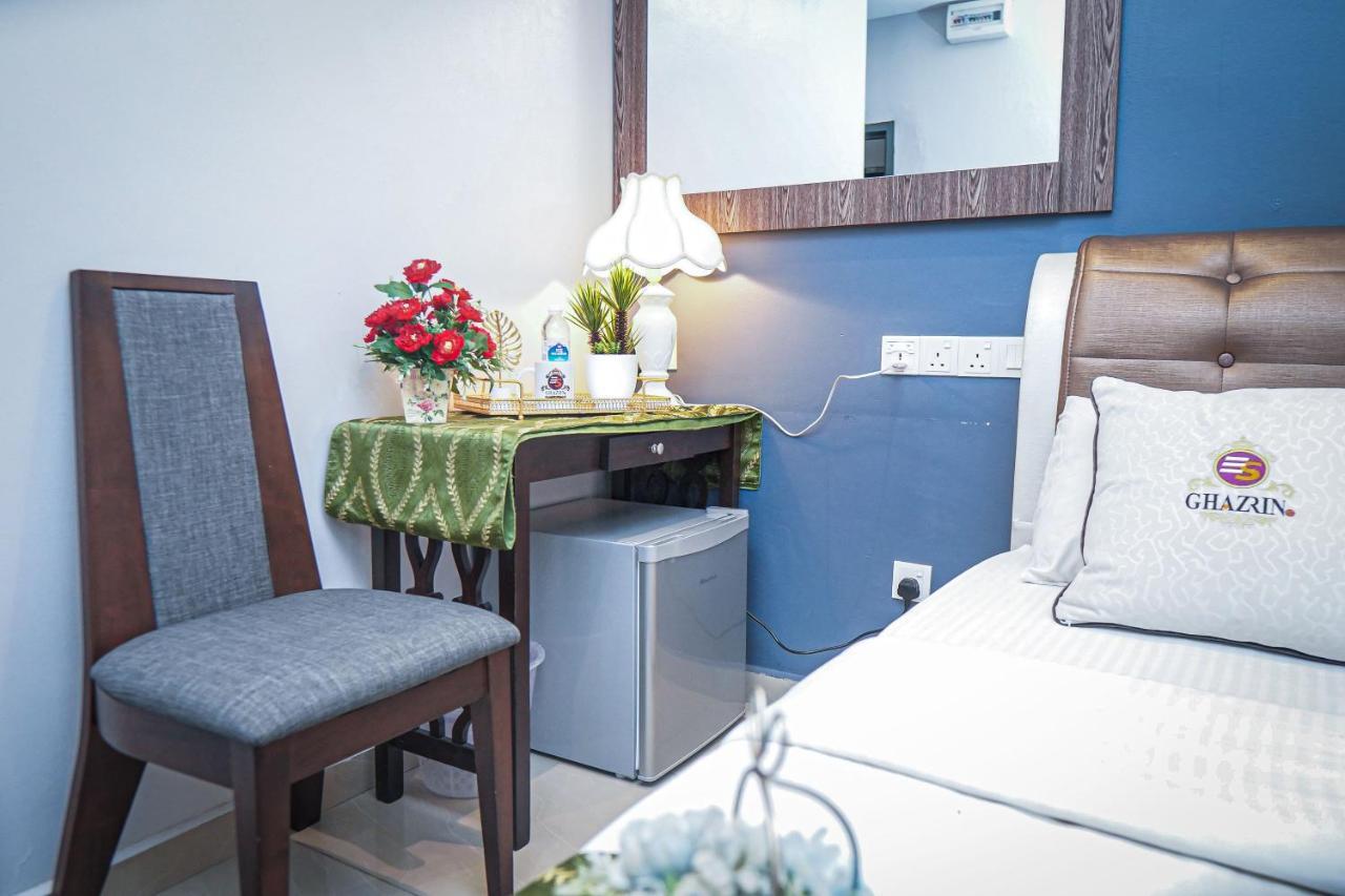 Ghazrins Desaru Hotell Pengerang Exteriör bild